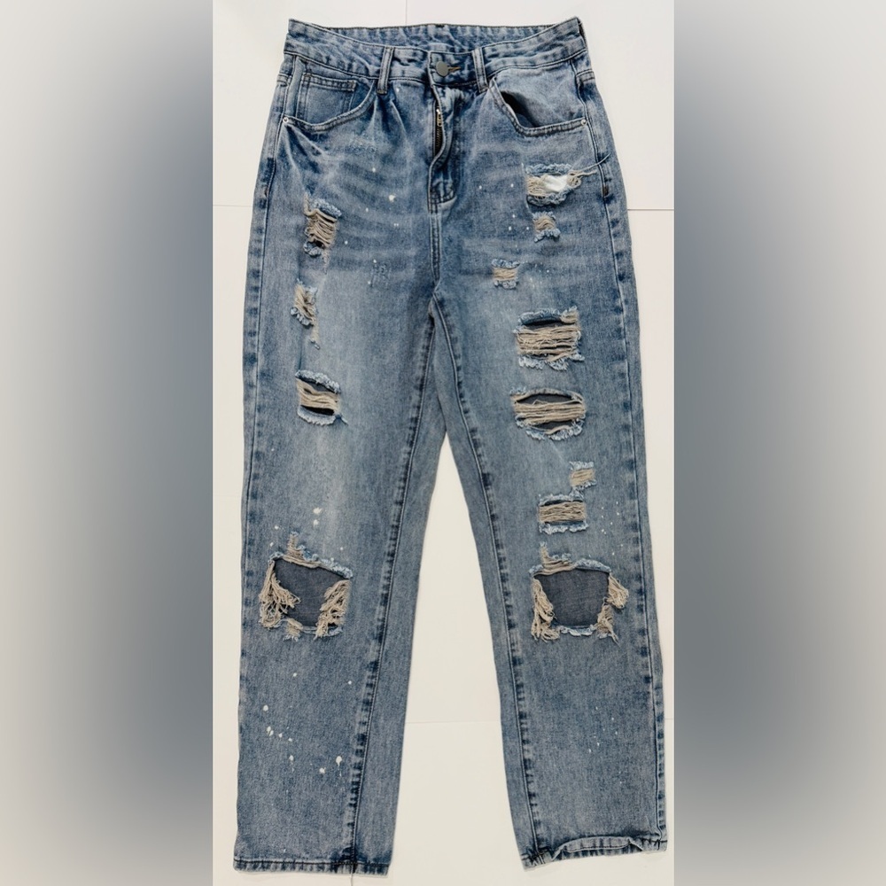 Distressed High Rise Straight Leg Jeans Size M NWOT 29” Inseam